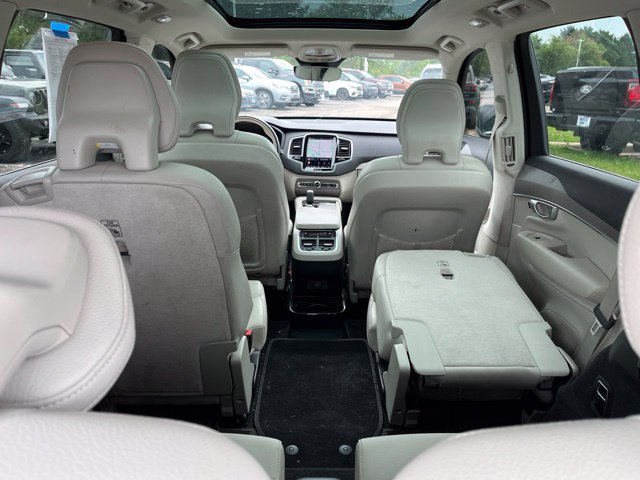 Used 2023 Volvo XC90 B6 Plus w/ Protection Package AWD/4WD image 9