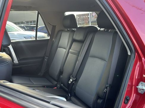 Used 2020 Toyota 4Runner SR5 Premium w/ Moonroof Package image 27