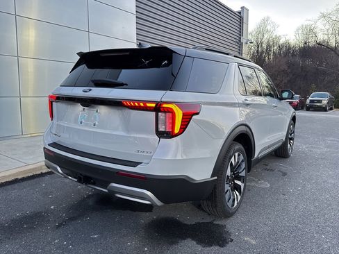 New 2026 Ford Explorer Platinum w/ LUX Leather Package image 17