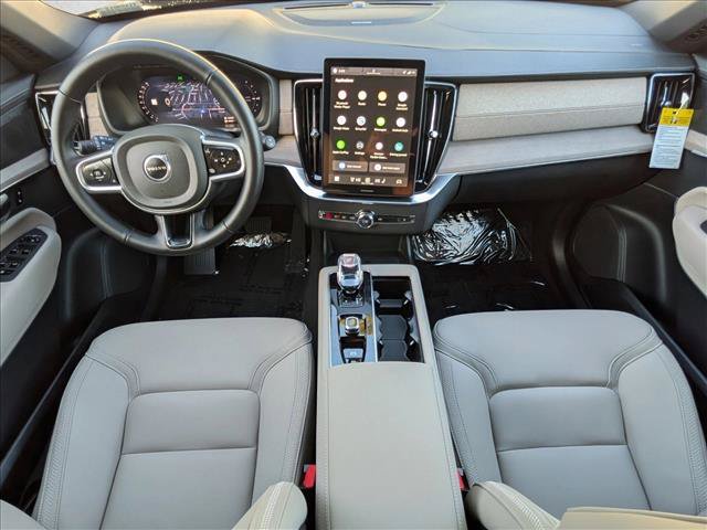 New 2026 Volvo XC90 T8 Plus w/ Protection Package Premier AWD/4WD image 18