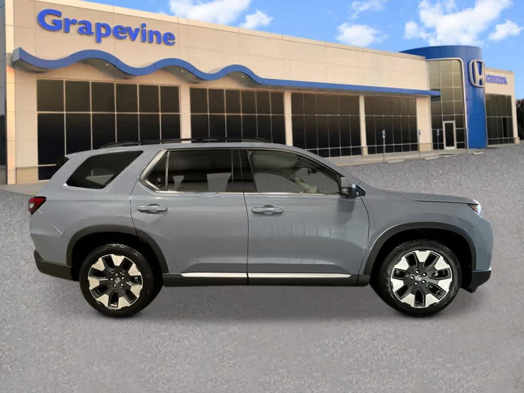 New 2026 Honda Pilot Touring image 8