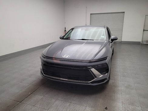 Used 2025 Hyundai Sonata SEL FWD image 15