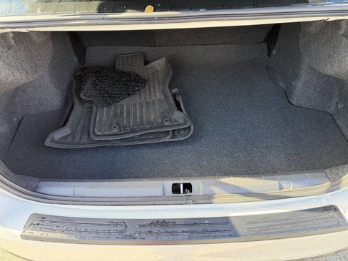 Used 2019 Subaru Impreza 2.0i Premium image 32