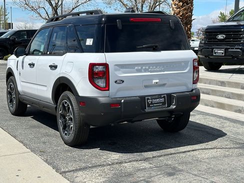 New 2026 Ford Bronco Sport Outer Banks AWD/4WD image 4