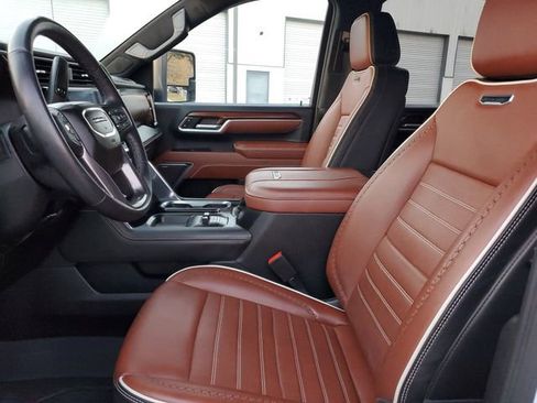 Used 2024 GMC Sierra 3500 Denali Ultimate image 19