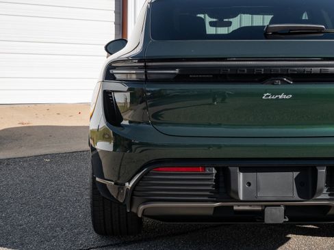 Used 2024 Porsche Macan Turbo Electric w/ Premium Package image 15