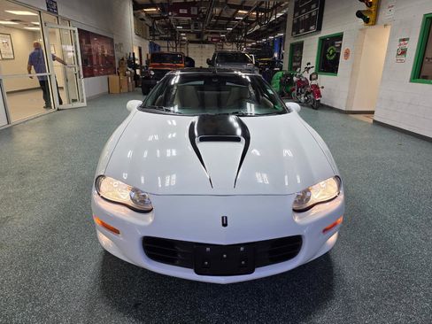 Used 2002 Chevrolet Camaro Z28 w/ SS Performance/Appearance Pkg RWD image 3