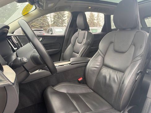Used 2022 Volvo XC60 T8 Inscription w/ Advanced Package image 33