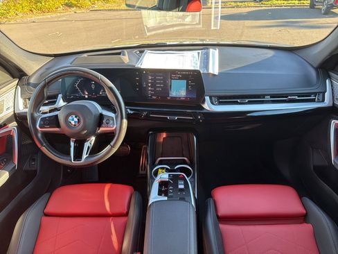 Used 2023 BMW X1 xDrive28i w/ Premium Package image 26