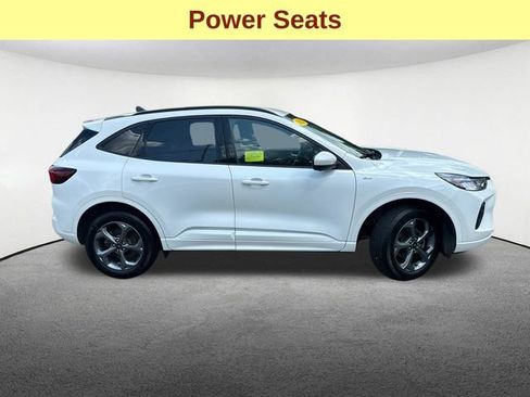 Used 2023 Ford Escape ST-Line Select w/ Tech Pack #2 AWD/4WD image 11