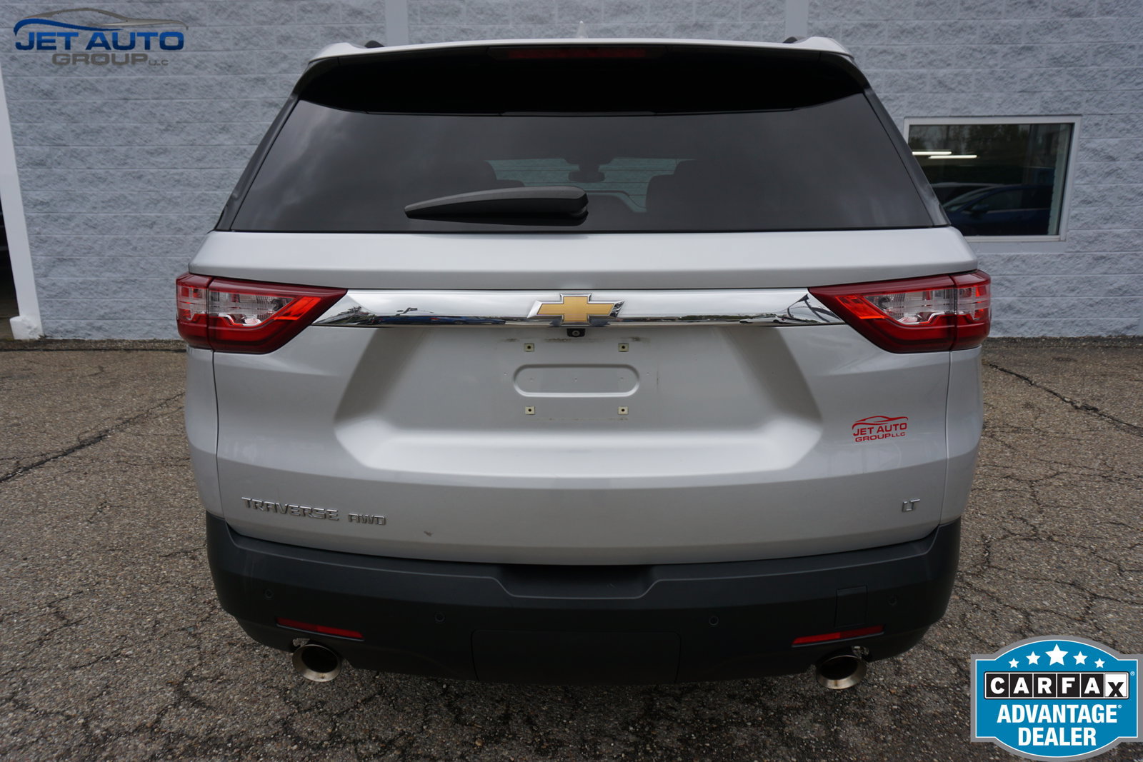 Used 2021 Chevrolet Traverse LT w/ LPO, Floor Liner Package AWD/4WD image 15