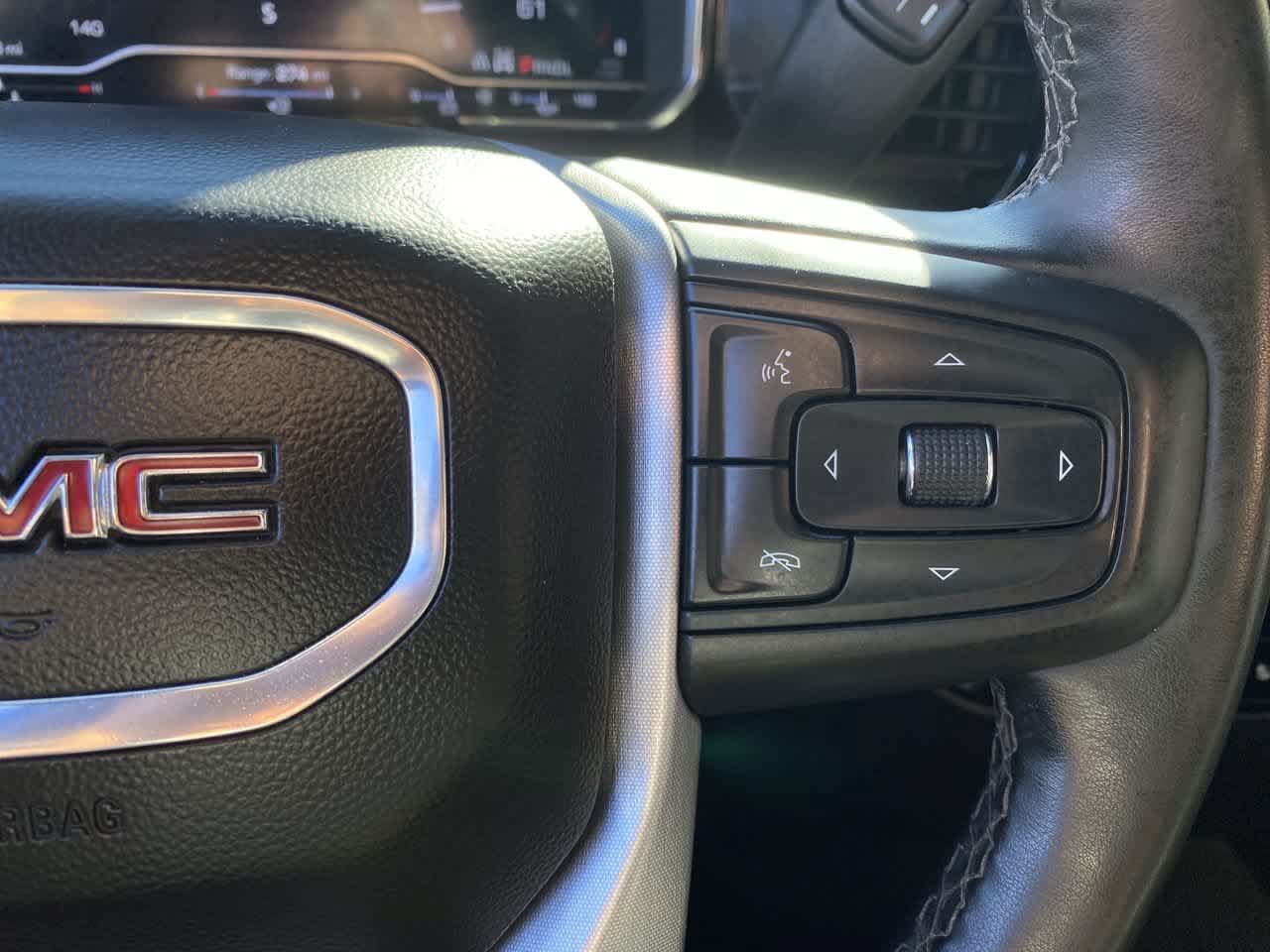 Used 2025 GMC Sierra 1500 SLT AWD/4WD image 21