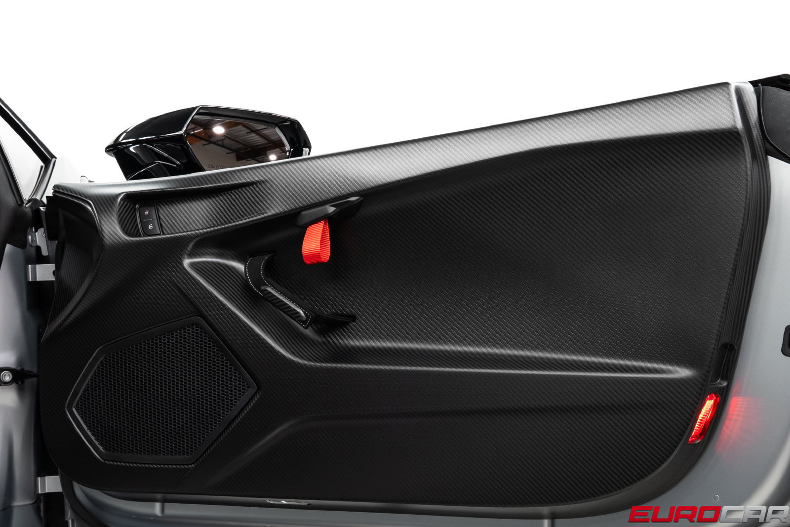 Used 2022 Lamborghini Huracan STO RWD image 32
