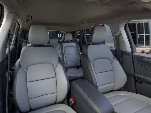 New 2025 Ford Escape SE image 10