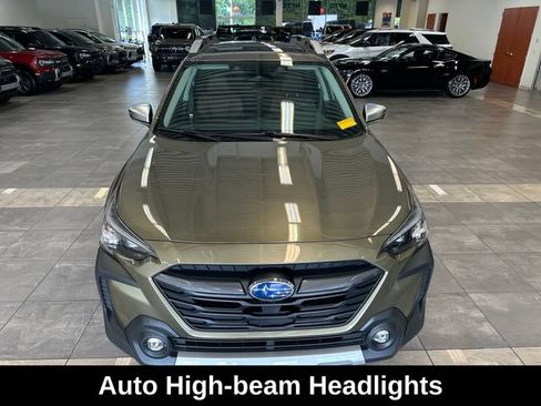 Used 2024 Subaru Outback Touring w/ Popular Package #2 AWD/4WD image 17
