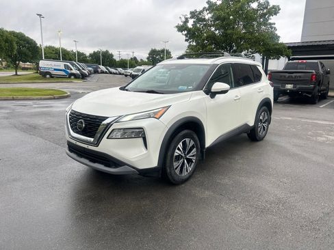 Used 2021 Nissan Rogue SV AWD/4WD image 7