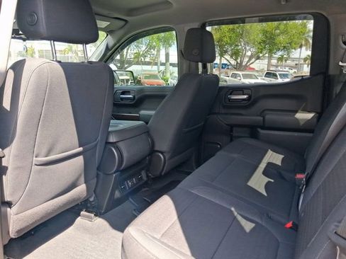 Used 2021 Chevrolet Silverado 1500 LT image 5