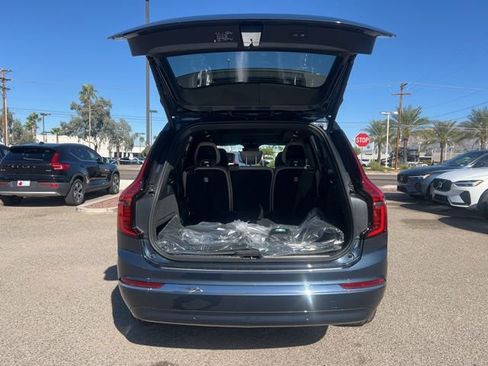 New 2026 Volvo XC90 B6 Plus w/ Protection Package Premier image 26