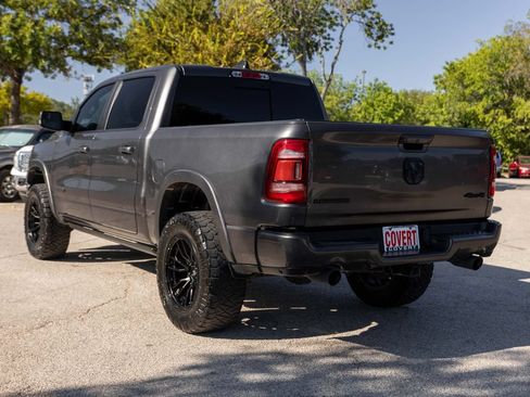 Used 2019 RAM 1500 Laramie AWD/4WD image 6