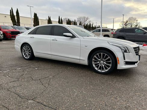 Used 2018 Cadillac CT6 Luxury image 11