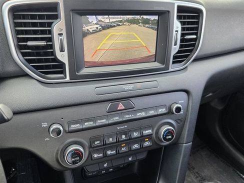 Used 2019 Kia Sportage LX w/ LX Popular Package FWD image 22