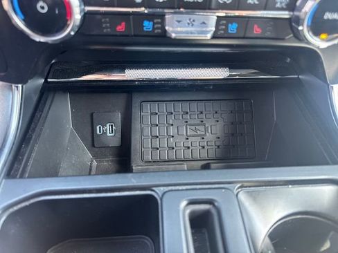 Used 2023 Ford F150 Platinum AWD/4WD image 28