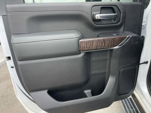 Used 2023 GMC Sierra 2500 Denali image 18