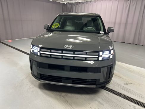 Used 2026 Hyundai Santa Fe SE image 2