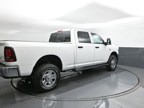 New 2026 RAM 2500 Tradesman AWD/4WD image 11