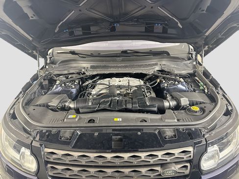 Used 2016 Land Rover Range Rover Sport SE AWD/4WD image 39