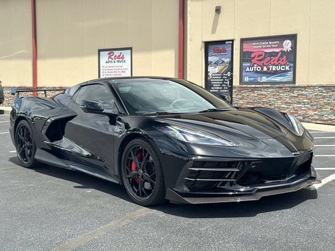 Used 2022 Chevrolet Corvette Stingray Premium Conv w/ Z51 Performance Package RWD image 2