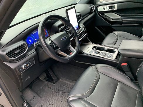 Used 2022 Ford Explorer ST w/ Equipment Group 401A AWD/4WD image 26