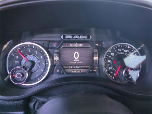 Used 2021 RAM 1500 Big Horn image 11