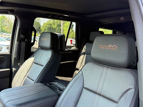 Certified 2026 Chevrolet Tahoe High Country AWD/4WD image 20