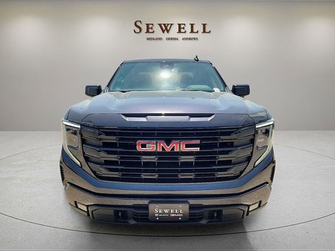 Used 2024 GMC Sierra 1500 Elevation RWD image 8