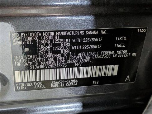 Used 2022 Toyota RAV4 XLE w/ Convenience Package FWD image 25