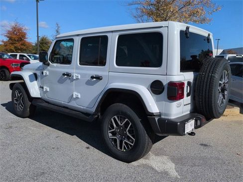 New 2026 Jeep Wrangler Sahara image 6