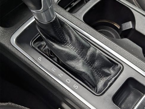 Used 2017 Ford Escape Titanium image 19