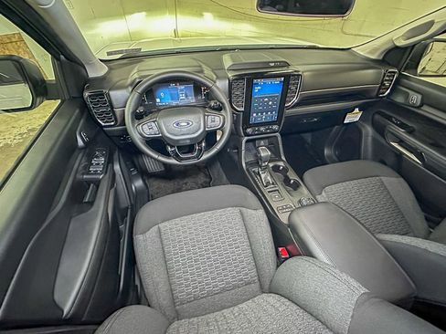 New 2025 Ford Ranger XLT image 8