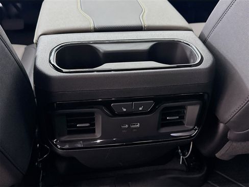 Used 2026 Chevrolet Silverado 2500 ZR2 image 28