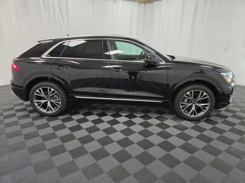 Used 2025 Audi Q8 Premium Plus w/ Premium Plus Package image 7