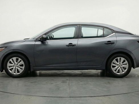 Used 2025 Nissan Sentra S image 5