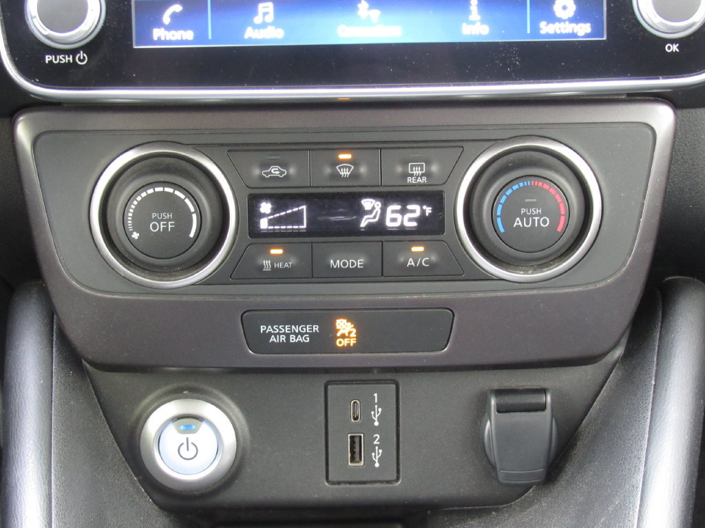 Used 2025 Nissan Leaf S FWD image 26