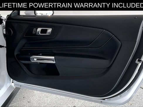 Used 2025 Ford Mustang GT Premium RWD image 23