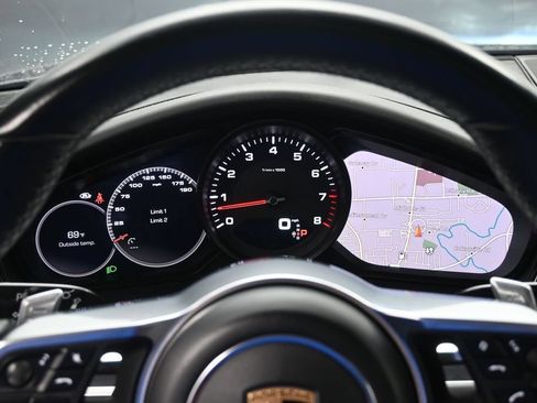 Used 2019 Porsche Panamera 4 AWD/4WD image 13