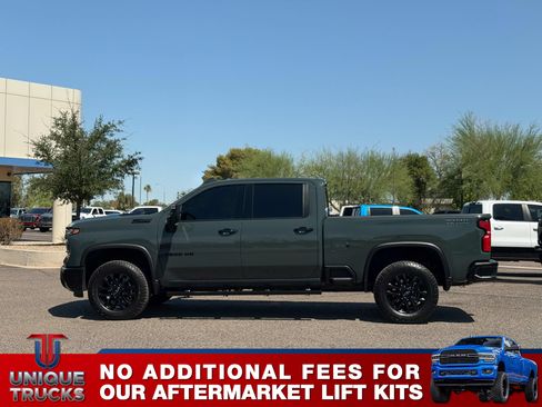 Used 2026 Chevrolet Silverado 2500 LTZ w/ LTZ Plus Package AWD/4WD image 10