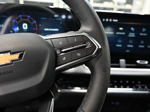 New 2026 Chevrolet Equinox LT w/ Convenience Package II image 23