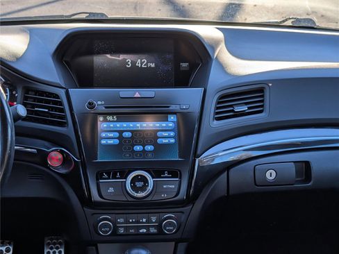 Used 2020 Acura ILX w/ Premium & A-SPEC Package image 17