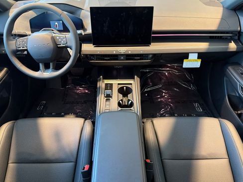 New 2026 Lexus ES 350e FWD image 3
