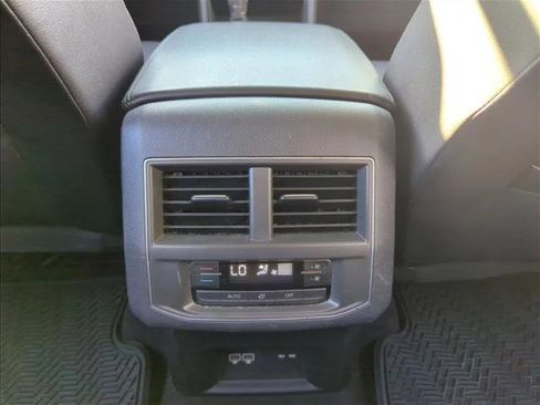 Used 2018 Volkswagen Atlas SEL image 15